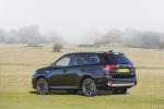Mitsubishi Outlander PHEV Juro 2016 года (UK)